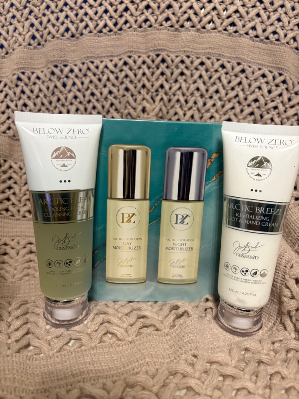 BUNDLE ‼️ Arctic Breeze Hand & Foot Cream & Day/Night Facial Moisturizer